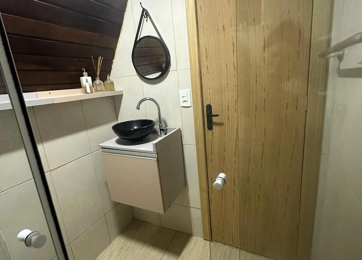 Chale Bombinhas Porto Belo Villa Alpesi faház